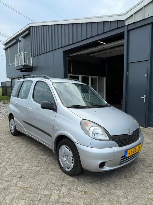 Toyota Yaris Verso 1.3-16V VVT-i Luna, Auto's, Toyota, Bedrijf, Te koop, Yaris Verso, ABS, Airbags, Boordcomputer, Centrale vergrendeling