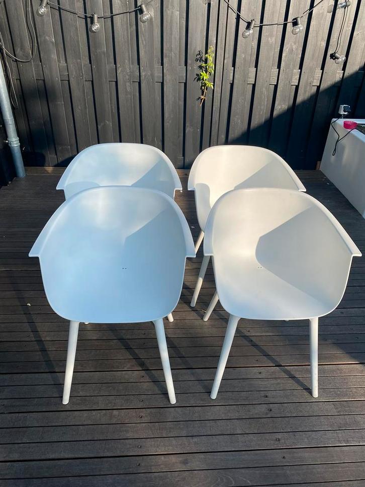 Zes witte kuipstoelen voor de Tuin, Tuin en Terras, Tuinstoelen, Zo goed als nieuw, Kunststof, Ophalen