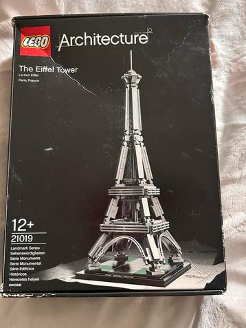 Lego Eiffeltoren 21019 beschikbaar voor biedingen