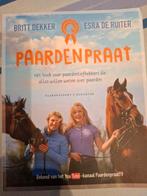Paardenpraatboek met handtekeningen van Britt en Esra, Ophalen of Verzenden, Zo goed als nieuw