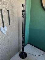 Zwarte vloerlamp 138 cm hoog, Ophalen, Zo goed als nieuw