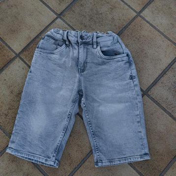 garcia jeans short maat 170 beschikbaar voor biedingen