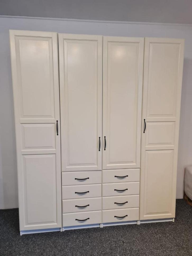 Ikea pax kledingkast 4x50cm Leveren en monteren ook mogelijk, Huis en Inrichting, Kasten | Kledingkasten, Zo goed als nieuw, 200 cm of meer