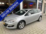 Opel Astra Sports Tourer 1.4 Cosmo NAVI/CLIMA/CRUISE, Origineel Nederlands, Te koop, Zilver of Grijs, 5 stoelen