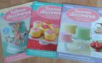 DRIE AGOSTINI BOEKJES VAN TAARTEN/ CUPCAKES DECOREREN, Ophalen of Verzenden, Zo goed als nieuw, Taarten of Cupcakes, Boek of Tijdschrift