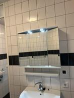 Badkamerspiegelkast voor boven wastafel met verlichting., Huis en Inrichting, Badkamer | Badkamermeubels, Ophalen, 50 tot 100 cm