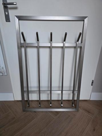 Zware stevige moderne RVS kapstok 65x100 met 10 haken  beschikbaar voor biedingen