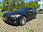 BMW 5-serie Touring 520i High Executive / full option! / pan, Automaat, Euro 5, Gebruikt, 4 cilinders