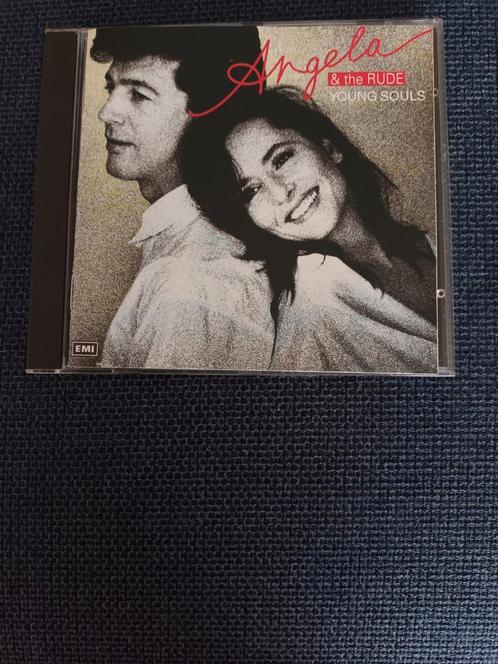Angela & THE RUDE - YOUNG SOULS - Groothuizen, Cd's en Dvd's, Cd's | Pop, Ophalen of Verzenden