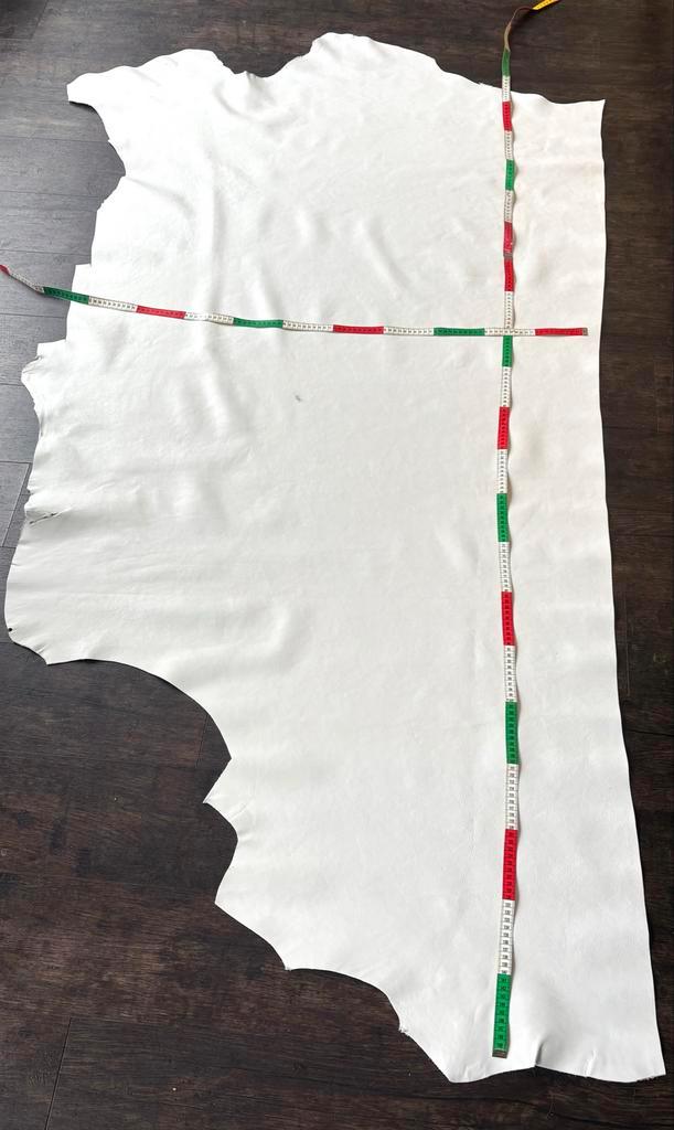 Wit leren lap - groot formaat, Hobby en Vrije tijd, Stoffen en Lappen, Nieuw, Leer of Kunstleer, 120 cm of meer, 200 cm of meer