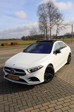 Mercedes-Benz A-Klasse A 250 224pk 2019 Wit DEALER ONDH, Auto's, Mercedes-Benz, 74 €/maand, 4 cilinders, Wit, 1365 kg