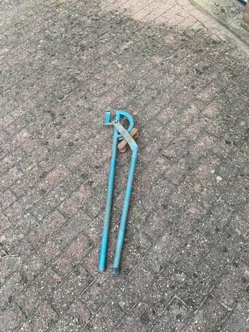 Buigijzer 28mm - Pijpenbuiger beschikbaar voor biedingen