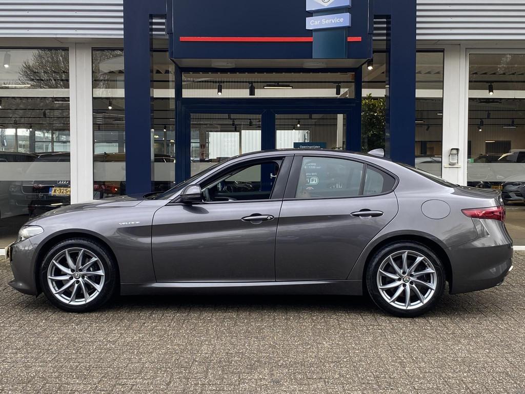 Alfa Romeo Giulia 2.0 T AWD Veloce / 280 Pk / Automaat / NL-, Auto's, Alfa Romeo, Automaat, 745 kg, Euro 6, 4 cilinders
