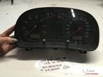 Vw Golf 4 3 drs 1.6 Benzine 1998  2500130  Km Tellerklok   1