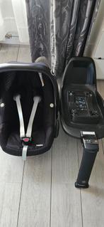 Maxi-Cosi Pebble + Isofix Base, Zo goed als nieuw, Isofix, 0 t/m 13 kg, Maxi-Cosi