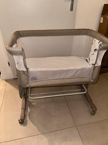 Co-sleeper Wieg beschikbaar voor biedingen