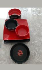 Een heel leuk 7-delig (sushi) setje in rood en zwart. 2 pers, Ophalen of Verzenden, Nieuw