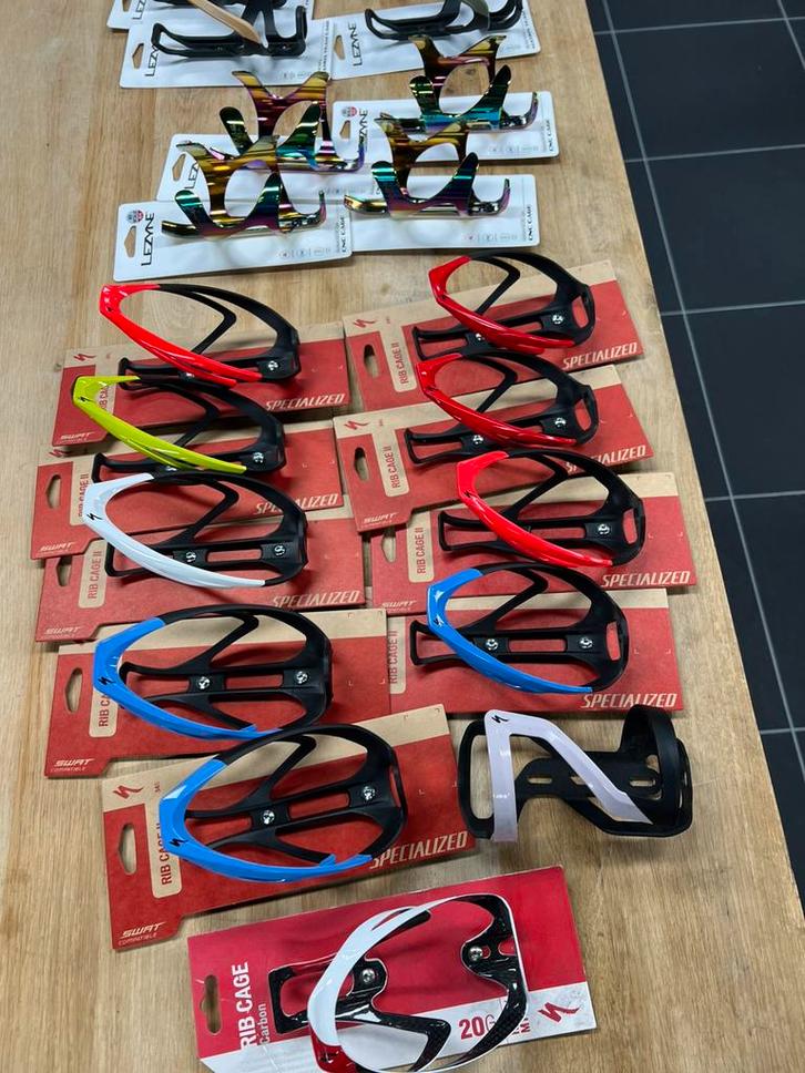 SPECIALIZED LEZYNE EN SUPACAZ BIDONHOUDERS NIEUW, Fietsen en Brommers, Fietsonderdelen, Nieuw, Algemeen, Overige typen, Ophalen of Verzenden