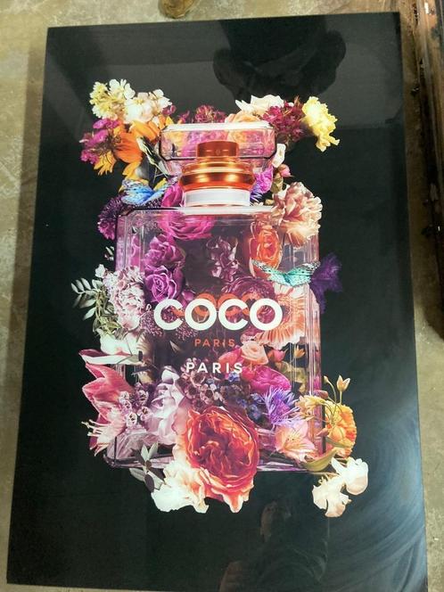 Glasschilderij 80x120 Le perfume, Huis en Inrichting, Woonaccessoires | Schilderijen, Tekeningen en Foto's, Zo goed als nieuw