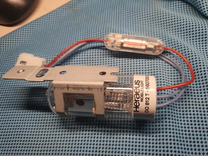 deuterium lamp DO 812 T, Hobby en Vrije tijd, Elektronica-componenten, Nieuw, Ophalen of Verzenden