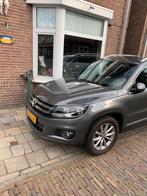 Volkswagen Tiguan 1.4 TSI 90KW BMT 2015 Grijs, Auto's, Volkswagen, Voorwielaandrijving, 15 km/l, 74 €/maand, 4 cilinders