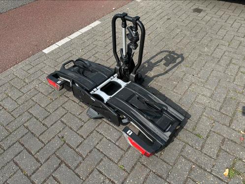 Te huur: Thule EasyFold XT 2 933 fietsendrager (13-polig), Auto diversen, Fietsendragers, Nieuw, Trekhaakdrager, 2 fietsen, Elektrische fiets