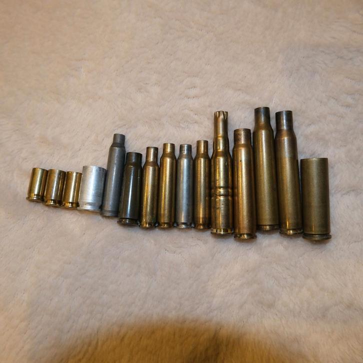 Hulzen Verzameling - Diverse Kalibers, Verzamelen, Overige Verzamelen, Ophalen of Verzenden