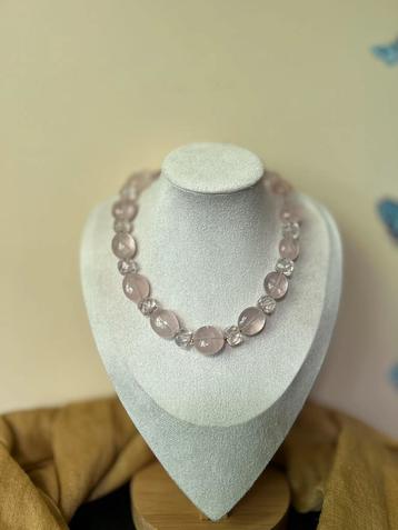 Rozenkwarts beschermt geluk liefde passie magie uniek love beschikbaar voor biedingen