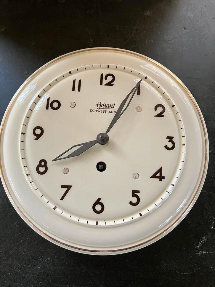 Mooie oude keramieken klok Garant Schwebe-anker, Antiek en Kunst, Antiek | Klokken, Ophalen of Verzenden