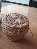 Leuke ronde biezen mand met deksel, Minder dan 50 cm, Rond, Ophalen of Verzenden, Riet of Rotan
