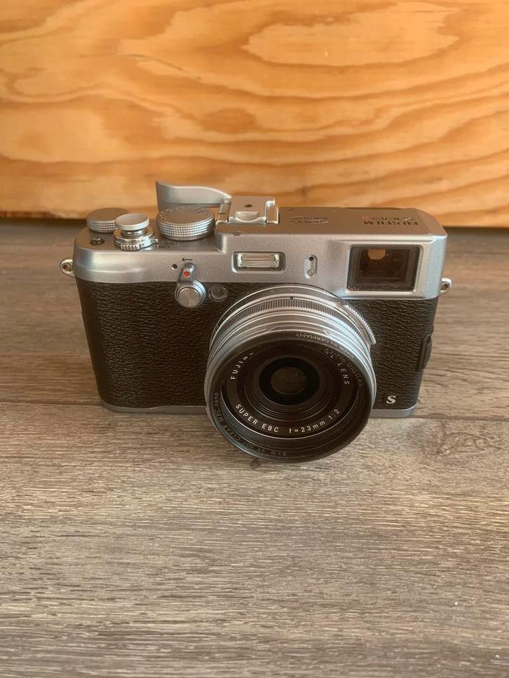 Fujifilm X100S + leren case, 128GB SD, 3 accu’s, foto camera, Audio, Tv en Foto, Fotocamera's Digitaal, Zo goed als nieuw, Fuji
