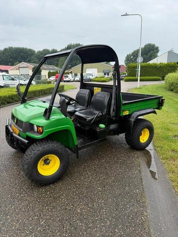 Jonh deere gator beschikbaar voor biedingen