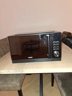 Jonge combimagnetron - 10 weken oud, Witgoed en Apparatuur, Magnetrons, Ophalen, Combimagnetron, Zo goed als nieuw, Draaiplateau