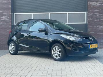 Mazda 2 2011 | zwart | 144.000 km | Goed onderhouden | beschikbaar voor biedingen