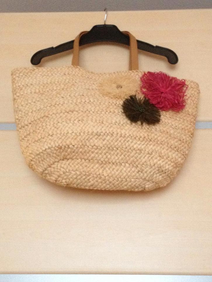 gevlochten tas met bloemen, Sieraden, Tassen en Uiterlijk, Tassen | Damestassen, Nieuw, Shopper, Beige, Verzenden