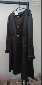 Stijlvolle Invite jurk met gouden knopen | Feestdagen tip ✨, Invite, Zwart, Maat 46/48 (XL) of groter, Ophalen of Verzenden