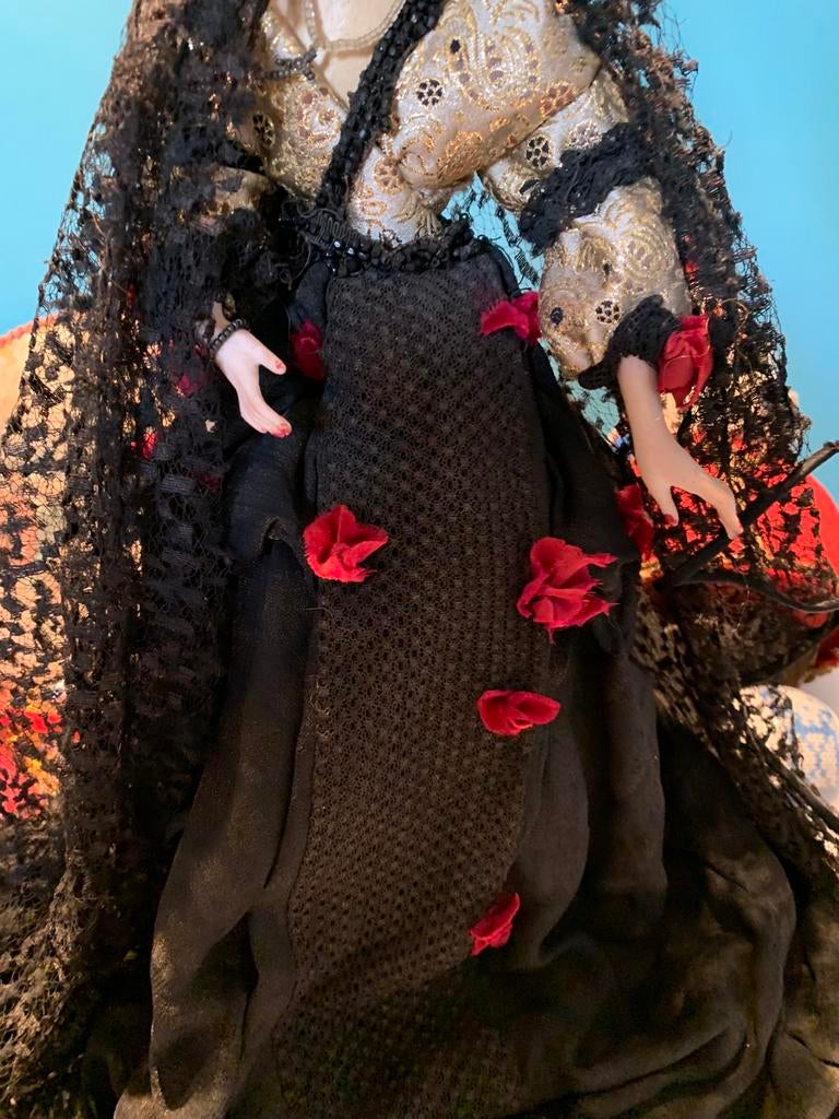 Stolp met bodier pop halfdoll, Antiek en Kunst, Ophalen of Verzenden