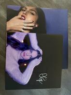 Olivia Rodrigo - GUTS - Gesigneerde Art Card - red vinyl, Cd's en Dvd's, Vinyl | Pop, Ophalen of Verzenden, 2000 tot heden, Zo goed als nieuw