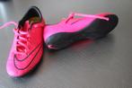 nike mercurial roze, Meisje, Sportschoenen, Ophalen of Verzenden, Zo goed als nieuw
