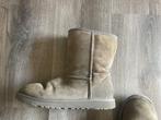 Uggs grijs, UGG, Lage of Enkellaarzen, Ophalen of Verzenden, Grijs