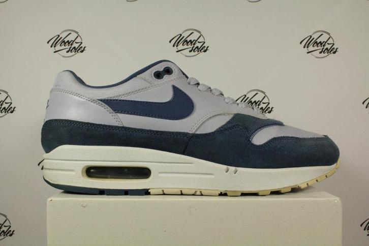 Nike Air Max 1 Ghost Navy - 42,5, Kleding | Heren, Schoenen, Gedragen, Blauw, Verzenden