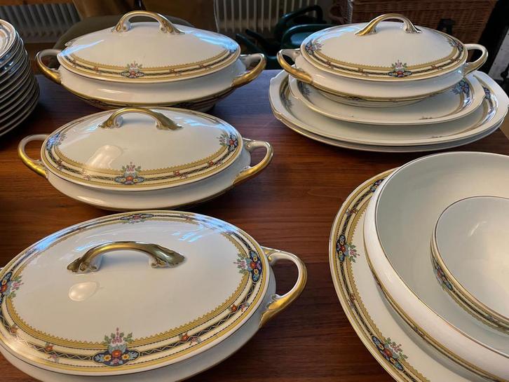 Prachtig en vooral 100% volledig antiek eetservies, Antiek en Kunst, Antiek | Servies compleet, Ophalen