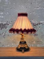 Klassieke lampenkap met bordeaux fluweel en plissé, Huis en Inrichting, Ophalen, 25 tot 50 cm, Rond, Crème