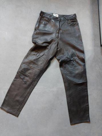 Echte leren broek beschikbaar voor biedingen