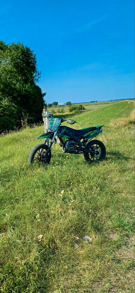 Derbi senda xtreme 80cc, Fietsen en Brommers, Brommers | Crossbrommers, Zo goed als nieuw, Derbi, Ophalen