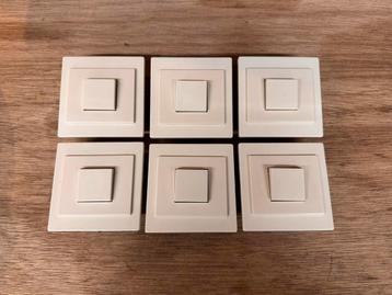 Schakelmateriaal 6x beschikbaar voor biedingen