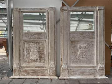 Brocante spiegel paneel beschikbaar voor biedingen