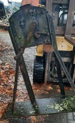 Antieke Klep Stuw, Ophalen