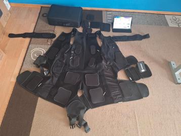 Gugeer EMS volledig lichaamstrainingspak te koop beschikbaar voor biedingen