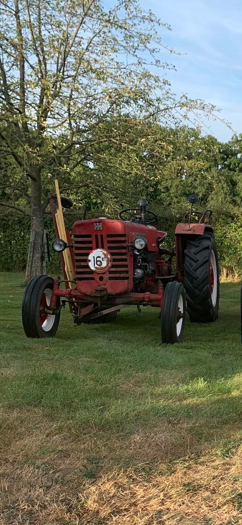 McCormick Farmall D-430 Oldtimer Tractor, Hobby en Vrije tijd, Overige Hobby en Vrije tijd, Ophalen of Verzenden